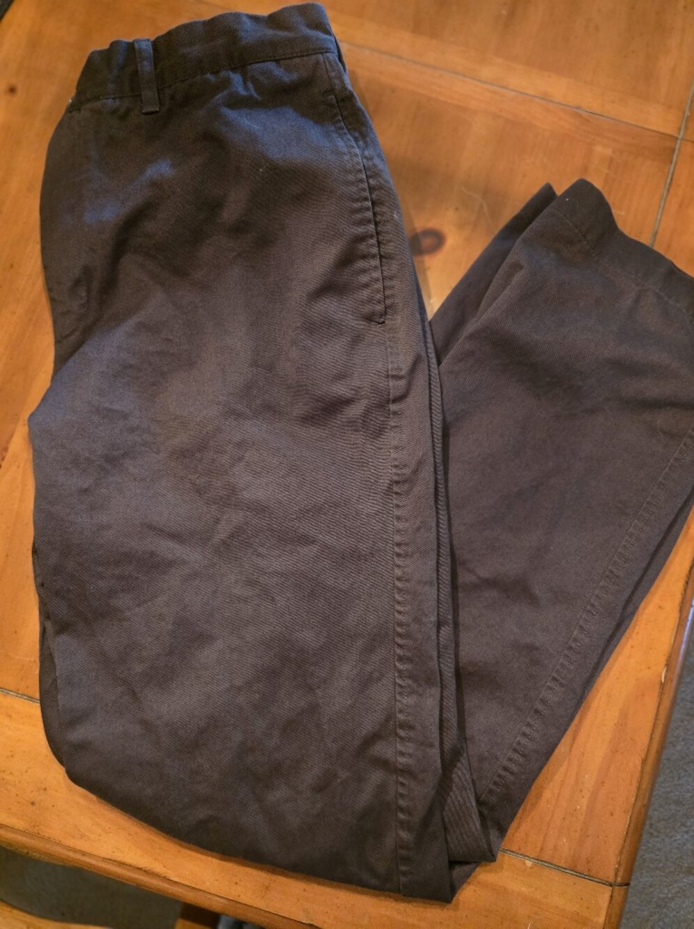 GAP Men's Dark Charcoal Relaxed Fit 35x32 Khaki Pants